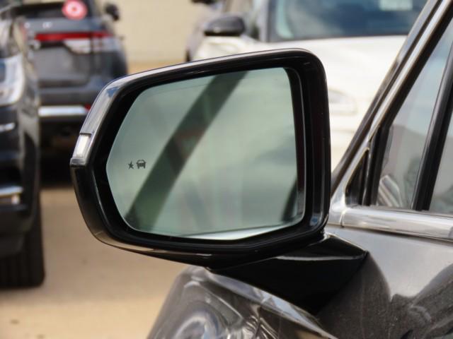 used 2020 Cadillac XT6 car, priced at $25,911