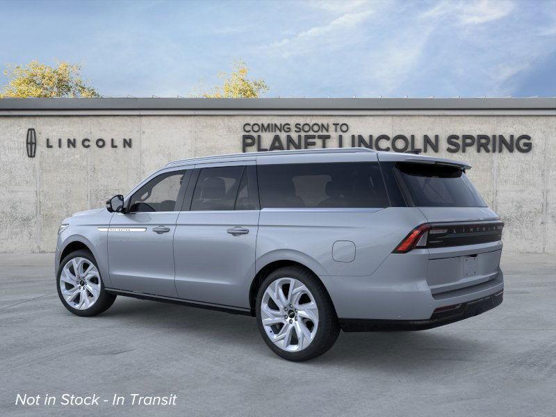 new 2025 Lincoln Navigator car, priced at $100,640