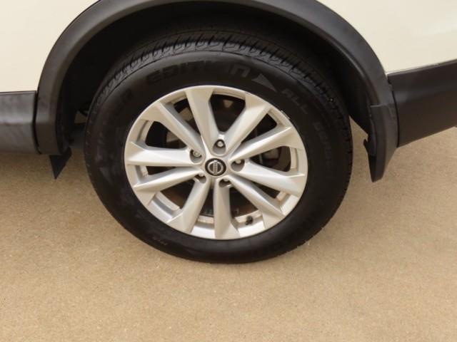 used 2019 Nissan Rogue Sport car, priced at $13,726