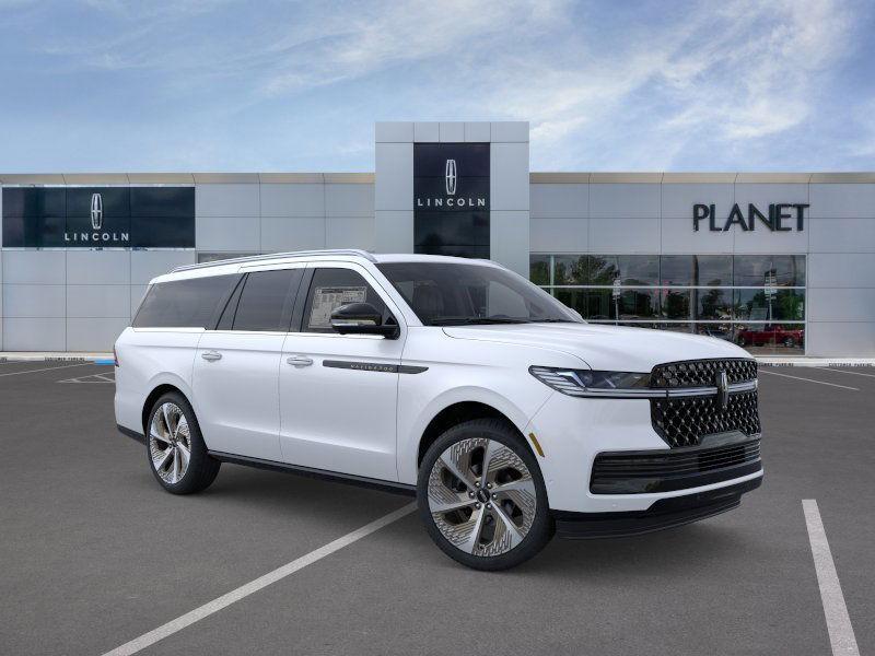 new 2026 Lincoln Navigator car, priced at $131,030
