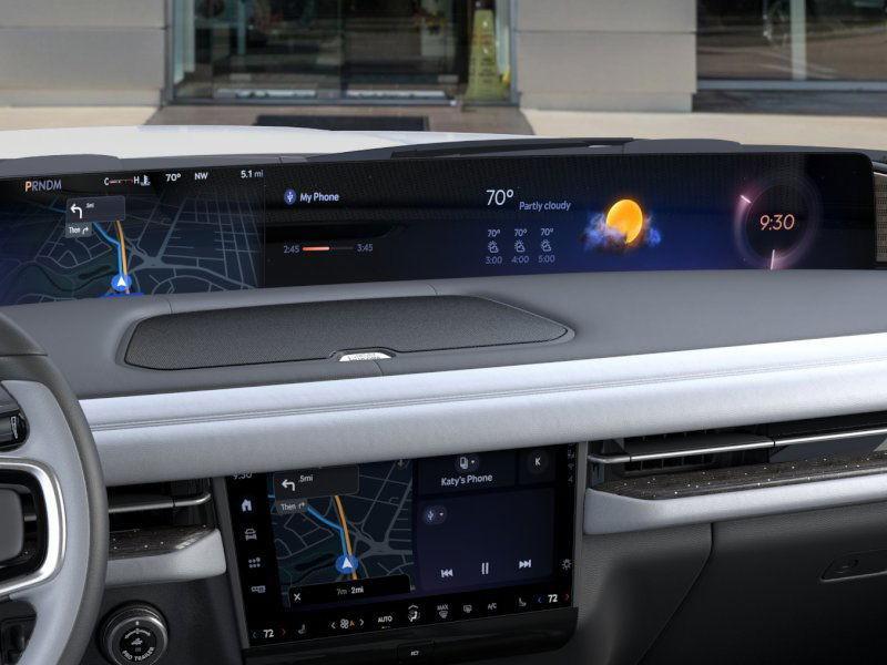 new 2026 Lincoln Navigator car, priced at $131,030