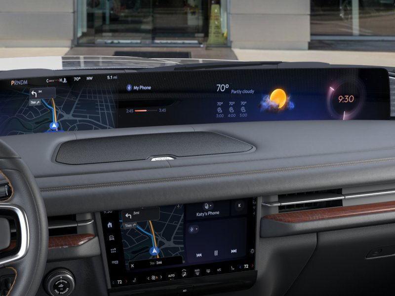 new 2025 Lincoln Navigator car, priced at $119,340