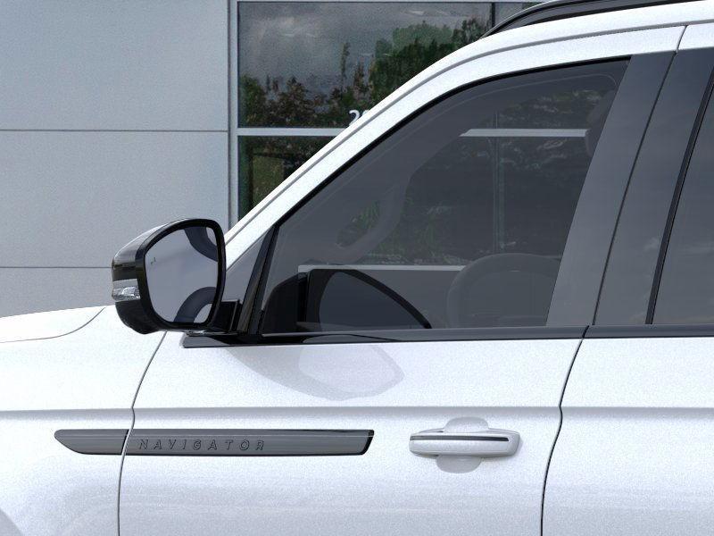 new 2026 Lincoln Navigator car, priced at $115,585