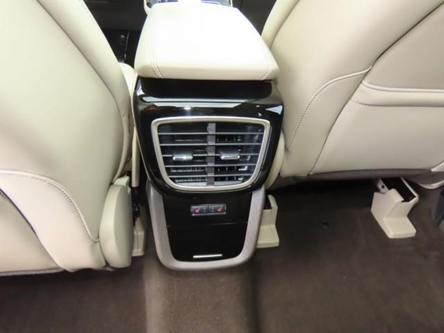 used 2023 Lincoln Nautilus car, priced at $30,911