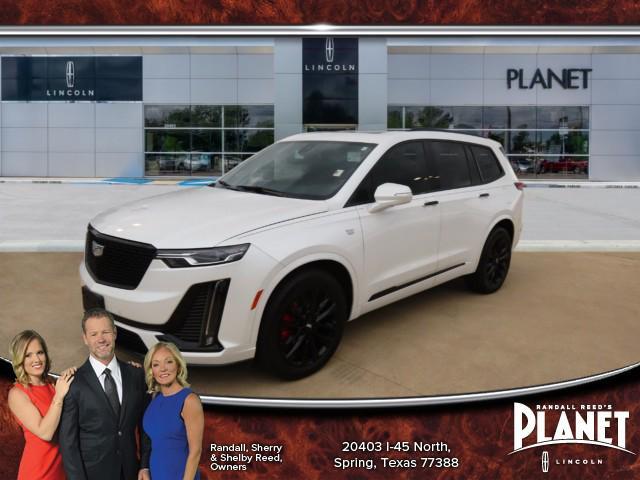 used 2023 Cadillac XT6 car, priced at $37,911