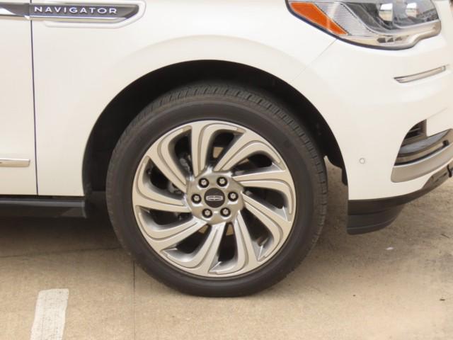 used 2024 Lincoln Navigator car, priced at $63,911