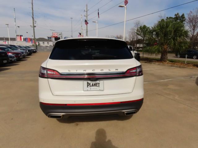 used 2021 Lincoln Nautilus car, priced at $27,511