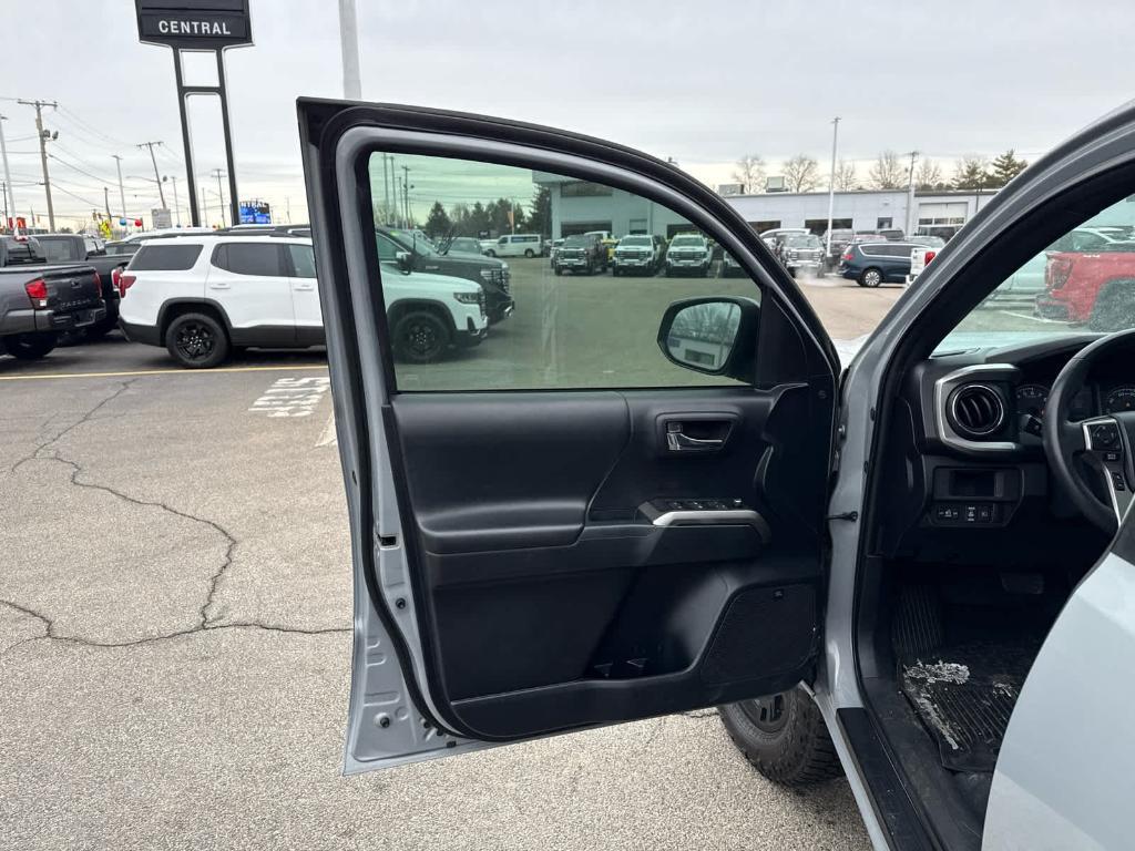 used 2018 Toyota Tacoma car, priced at $25,999