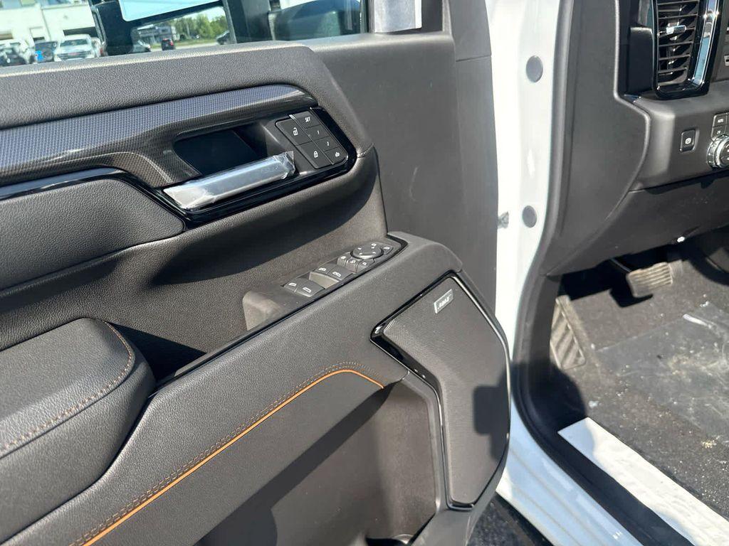 new 2026 GMC Sierra 2500 car, priced at $88,527