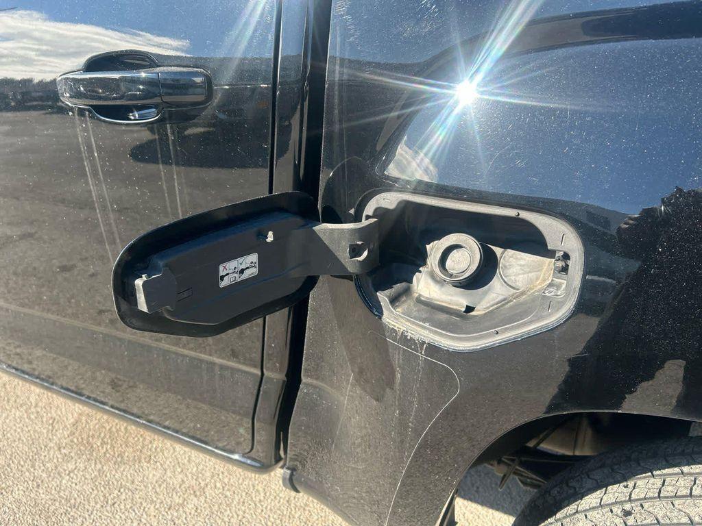 used 2022 GMC Canyon car, priced at $35,397