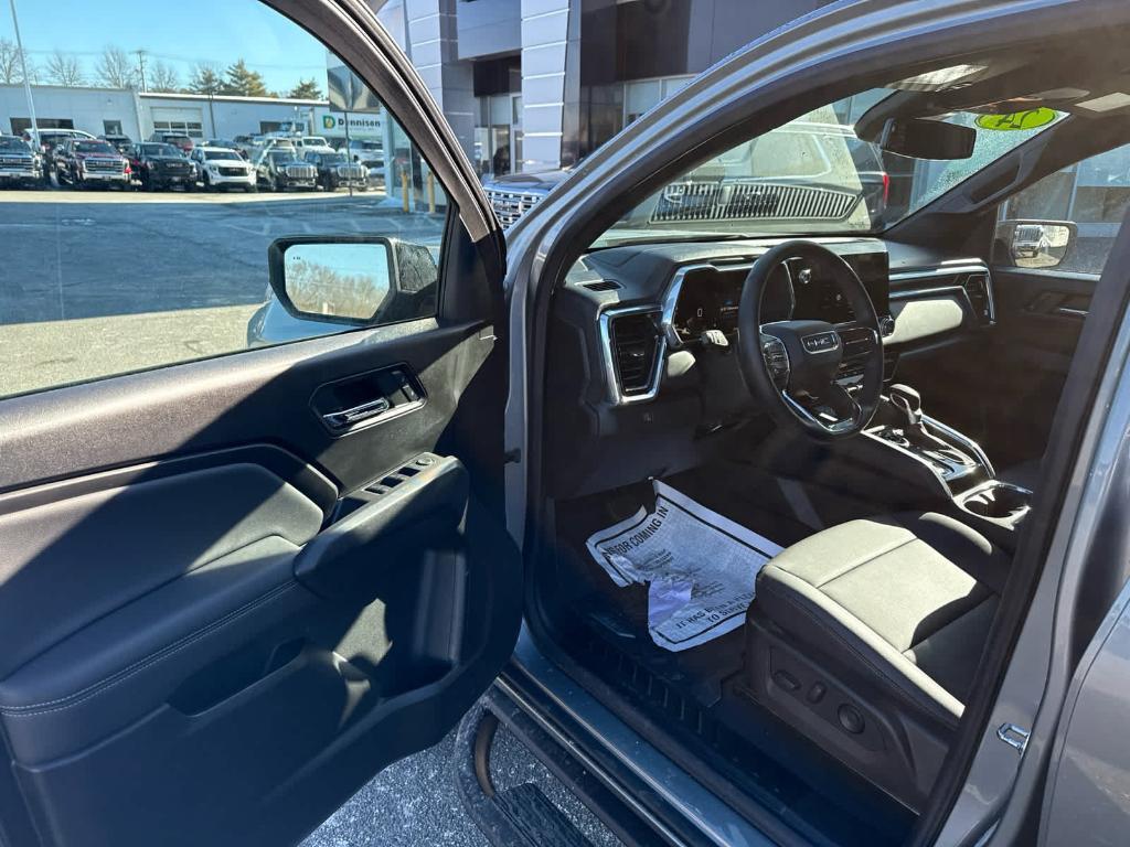 used 2024 GMC Canyon car, priced at $44,999