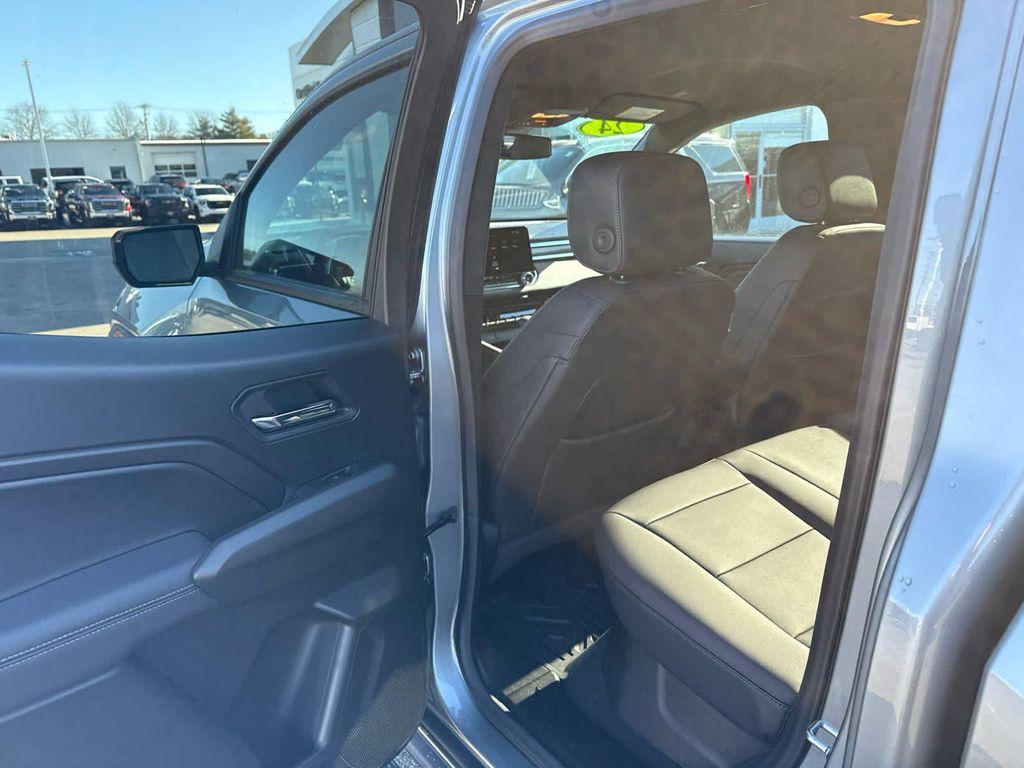 used 2024 GMC Canyon car, priced at $43,197