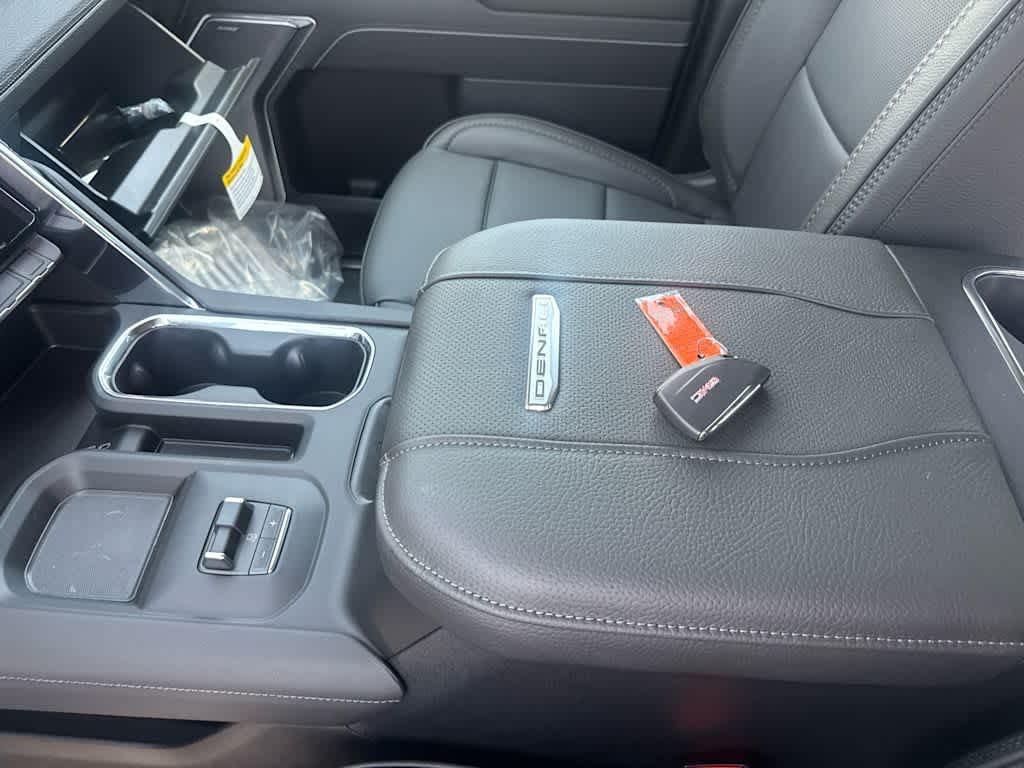 new 2026 GMC Sierra 2500 car, priced at $77,527