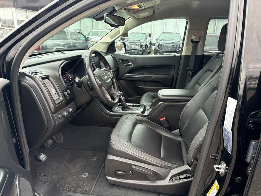 used 2022 GMC Canyon car, priced at $34,397