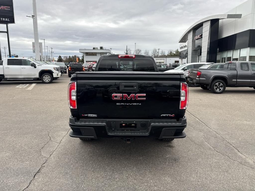 used 2022 GMC Canyon car, priced at $33,999