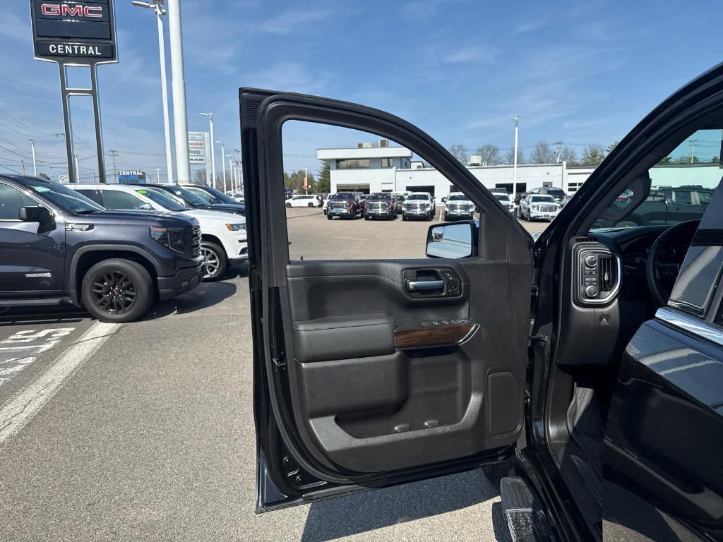 used 2021 GMC Sierra 1500 car, priced at $37,888