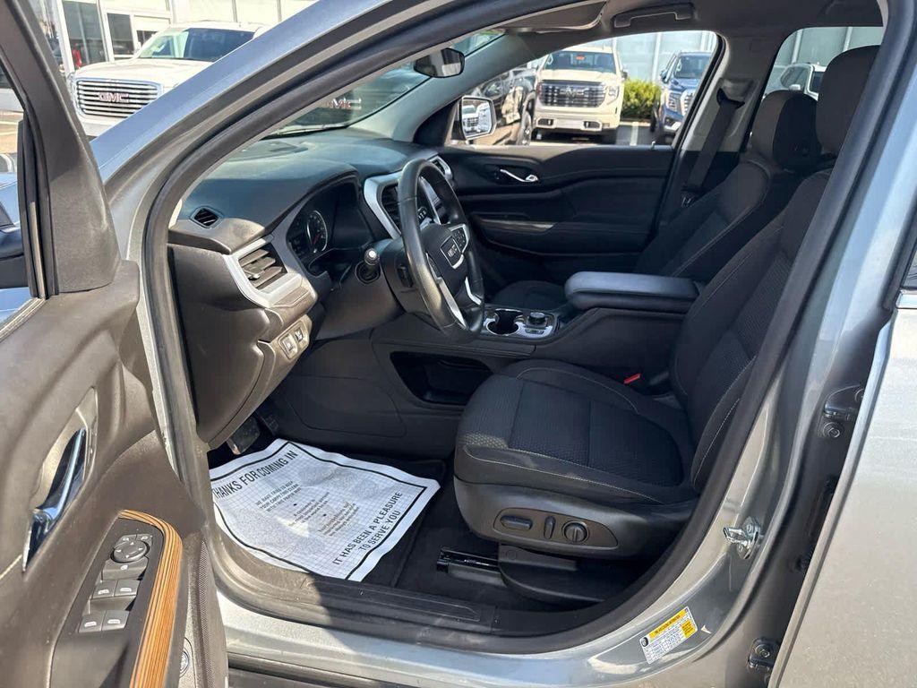 used 2023 GMC Acadia car, priced at $28,991