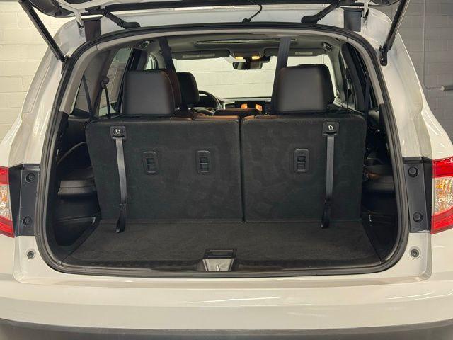 used 2022 Honda Pilot car, priced at $28,988