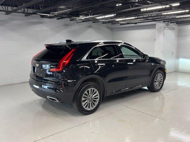used 2025 Cadillac XT4 car, priced at $35,389