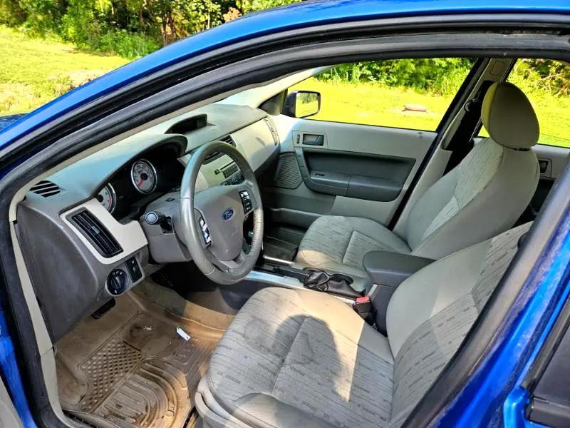 used 2011 Ford Focus car, priced at $5,900