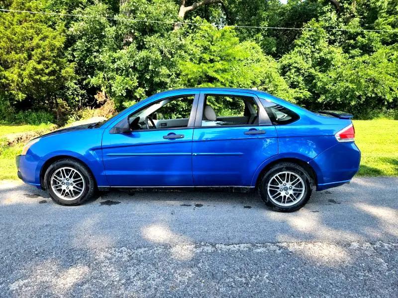 used 2011 Ford Focus car, priced at $5,900