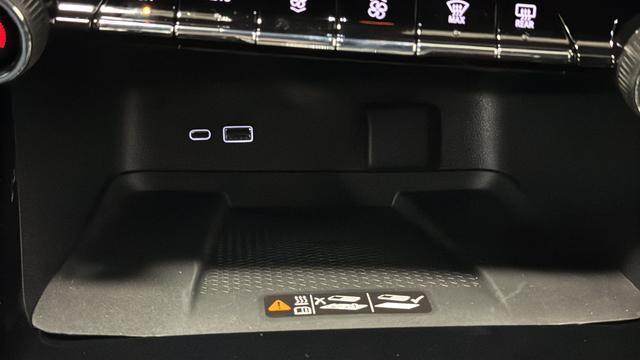 new 2026 Chevrolet Traverse car, priced at $49,139