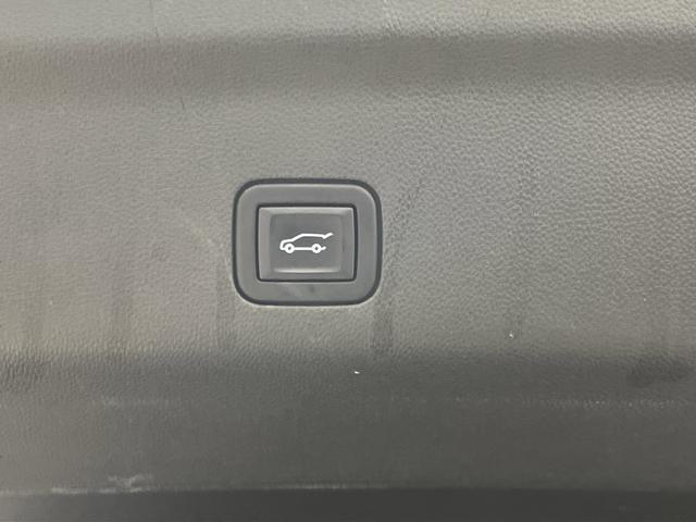 used 2023 Chevrolet Tahoe car, priced at $58,299