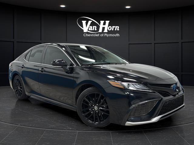 used 2023 Toyota Camry Hybrid car, priced at $28,757