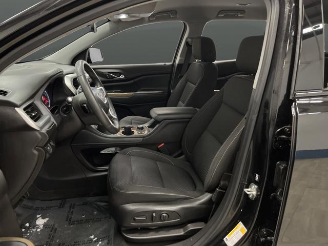 used 2022 GMC Acadia car, priced at $19,999