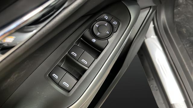 new 2026 Chevrolet Trax car, priced at $24,460