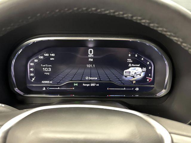 used 2024 GMC Yukon XL car, priced at $50,499