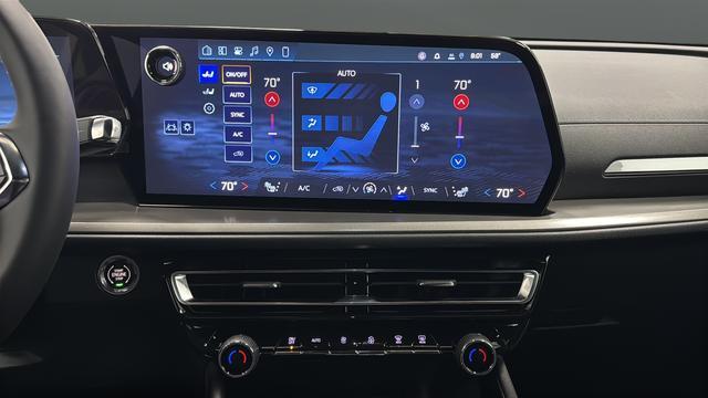 new 2026 Chevrolet Traverse car, priced at $44,500