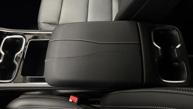 new 2026 Chevrolet Traverse car, priced at $44,500