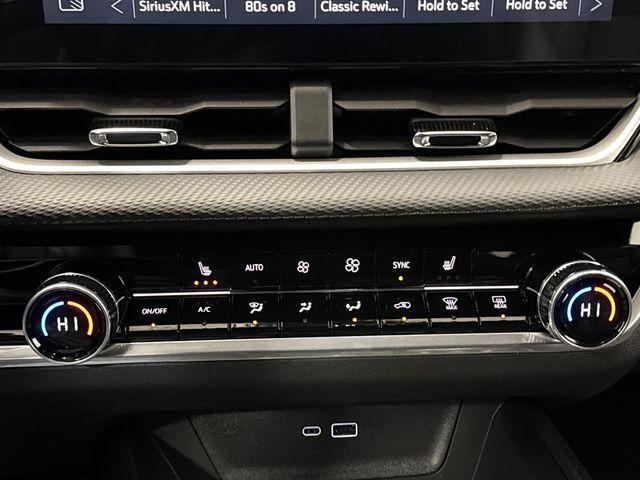 new 2026 Chevrolet Equinox car, priced at $31,999