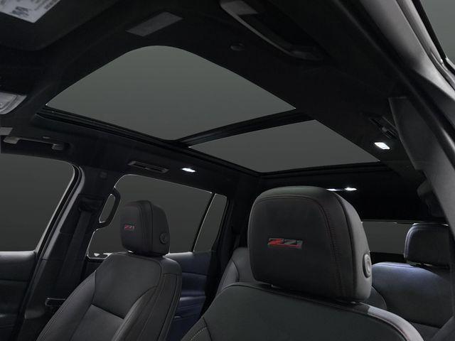 new 2026 Chevrolet Traverse car, priced at $50,499