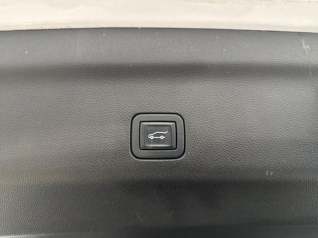 used 2021 Chevrolet Tahoe car, priced at $45,499