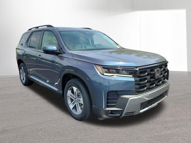 new 2026 Honda Pilot car, priced at $46,209