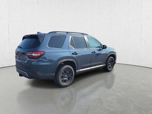 new 2026 Honda Pilot car, priced at $49,366