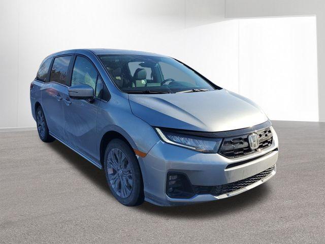 new 2026 Honda Odyssey car, priced at $45,683