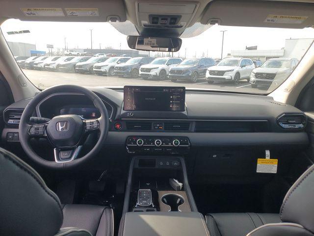 new 2026 Honda Pilot car, priced at $51,630