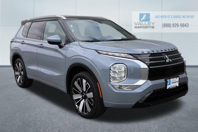 new 2025 Mitsubishi Outlander car, priced at $39,974