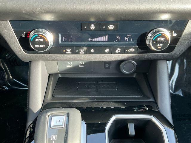 new 2026 Mitsubishi Outlander car, priced at $41,325