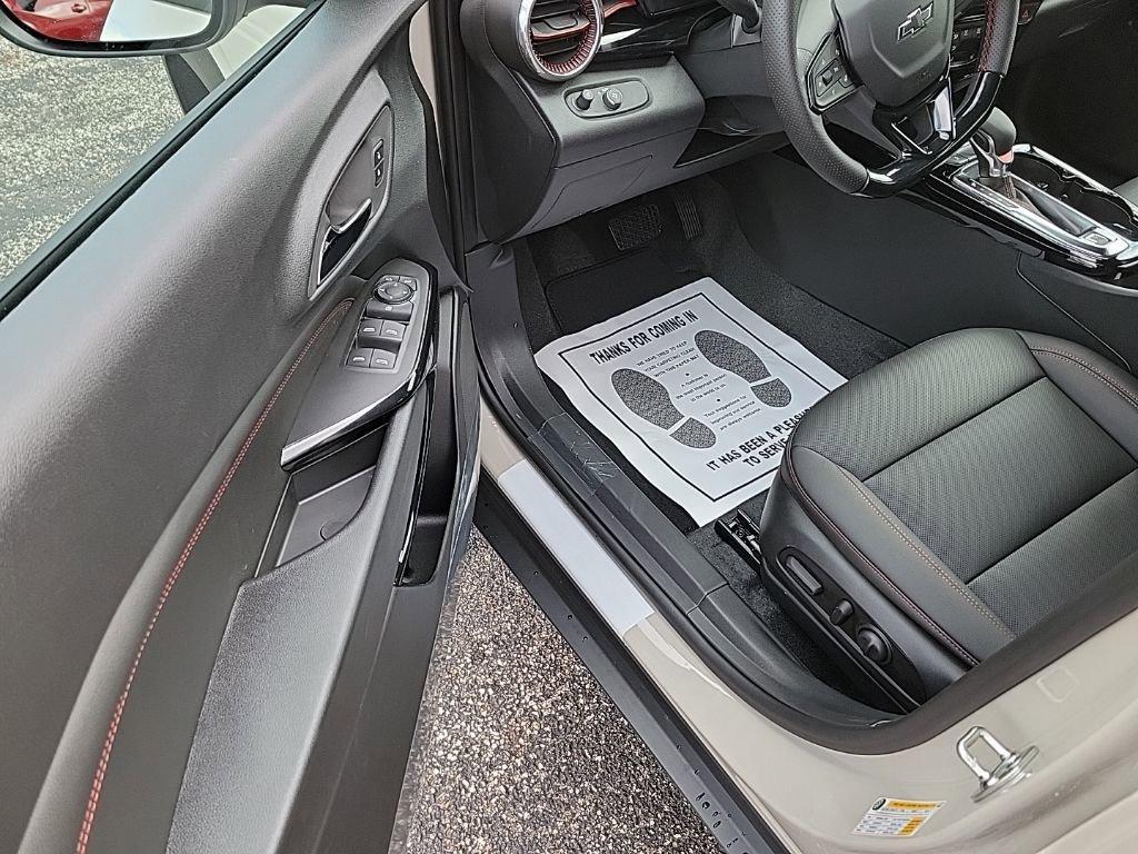 new 2026 Chevrolet Trax car, priced at $27,320