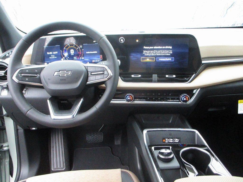 new 2026 Chevrolet Equinox car, priced at $36,340