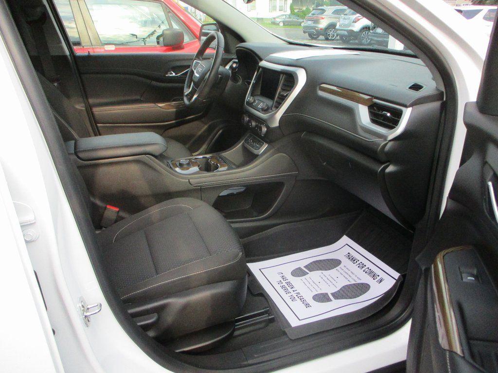 used 2023 GMC Acadia car, priced at $25,900