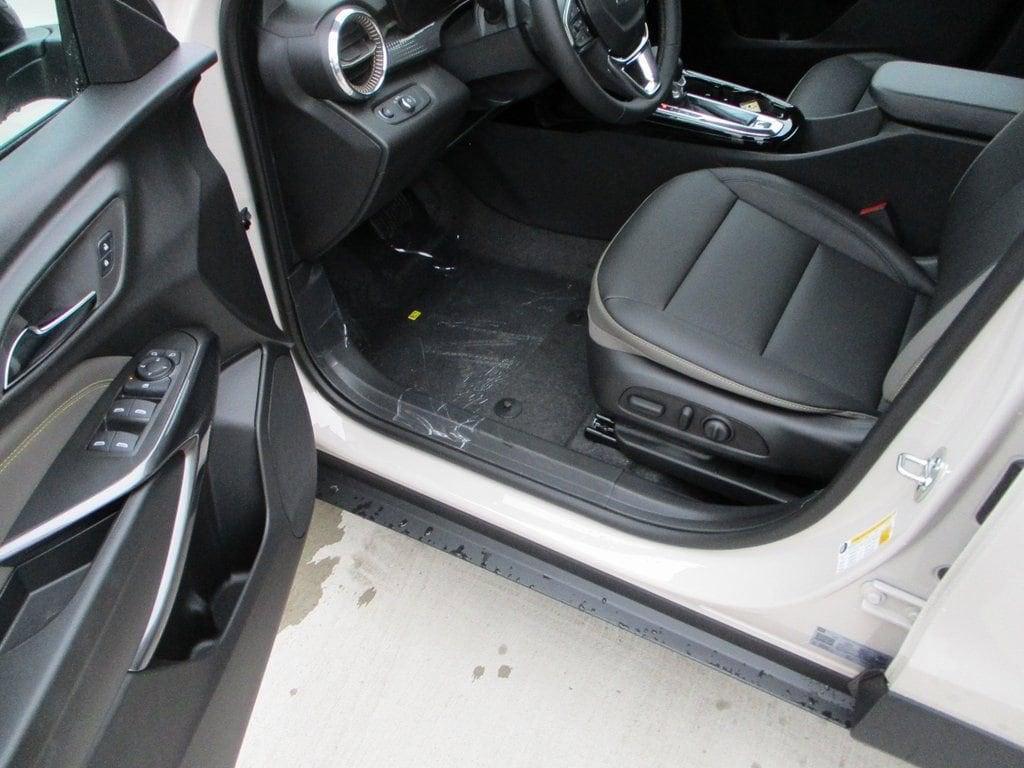 new 2026 Chevrolet Trax car, priced at $28,655