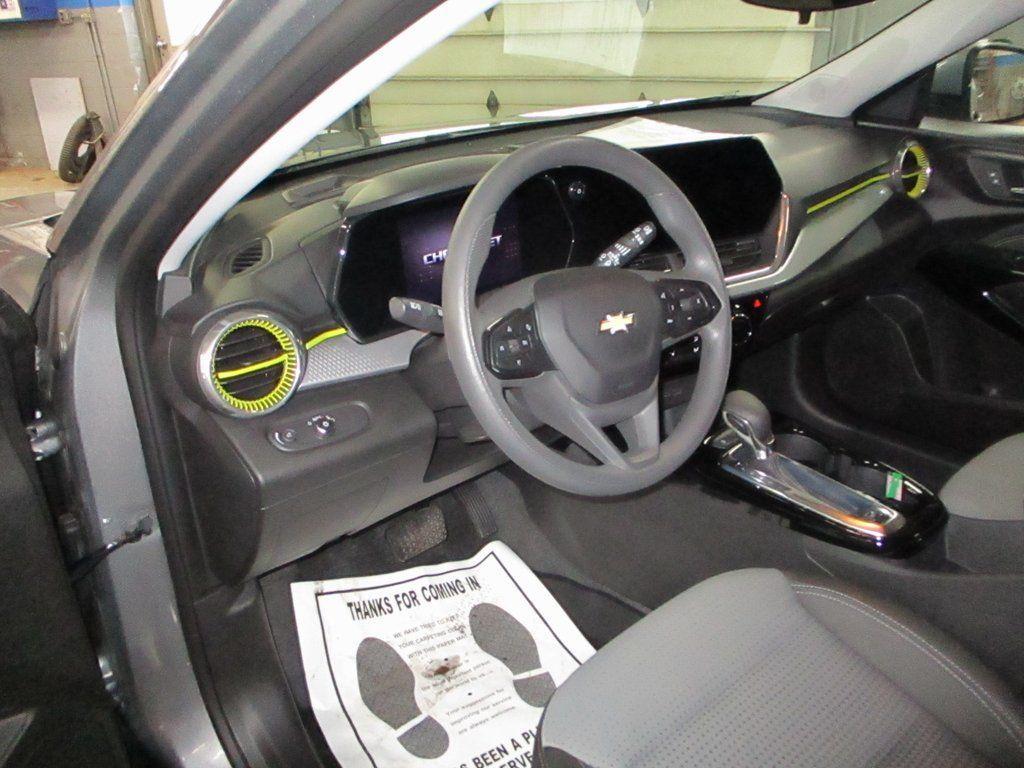 used 2024 Chevrolet Trax car, priced at $18,900