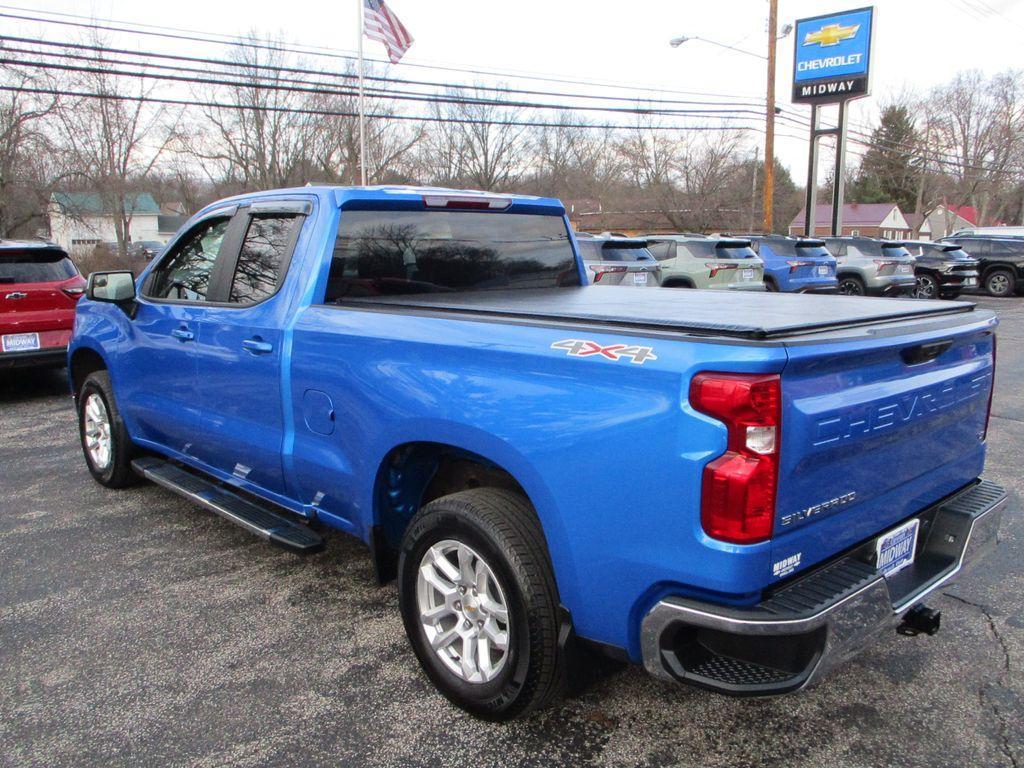 used 2025 Chevrolet Silverado 1500 car, priced at $39,900