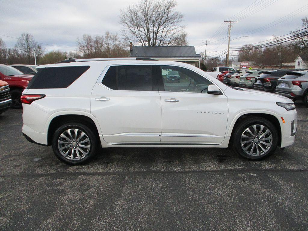 used 2023 Chevrolet Traverse car, priced at $37,200