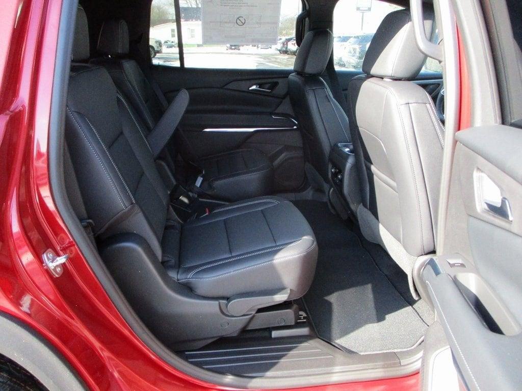 new 2026 Chevrolet Traverse car, priced at $50,090